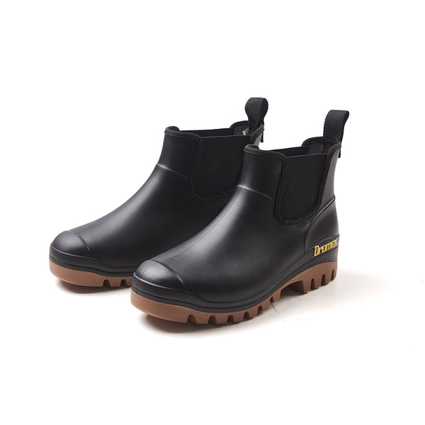 Safety boots